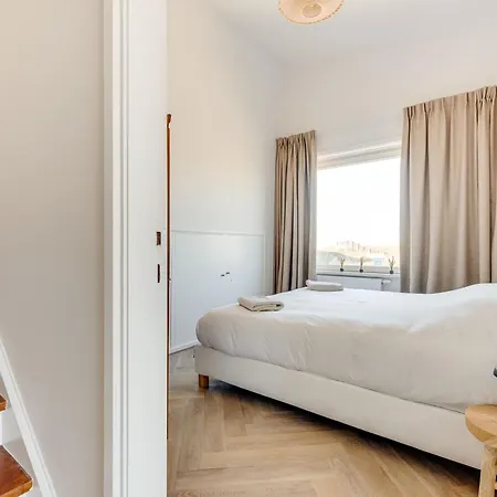 Apartment Vernieuwd Zeezicht Zee Luxe